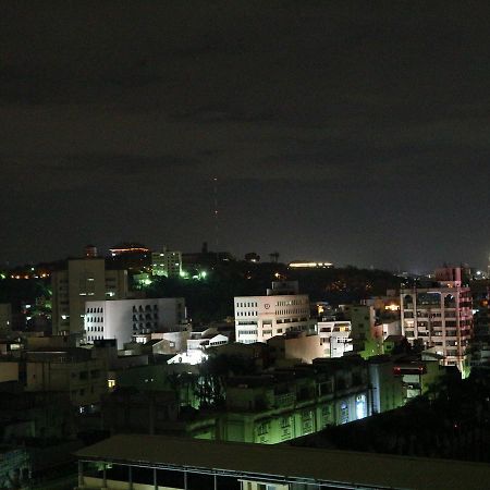 Sanmin Hotel Changhua City Bagian luar foto